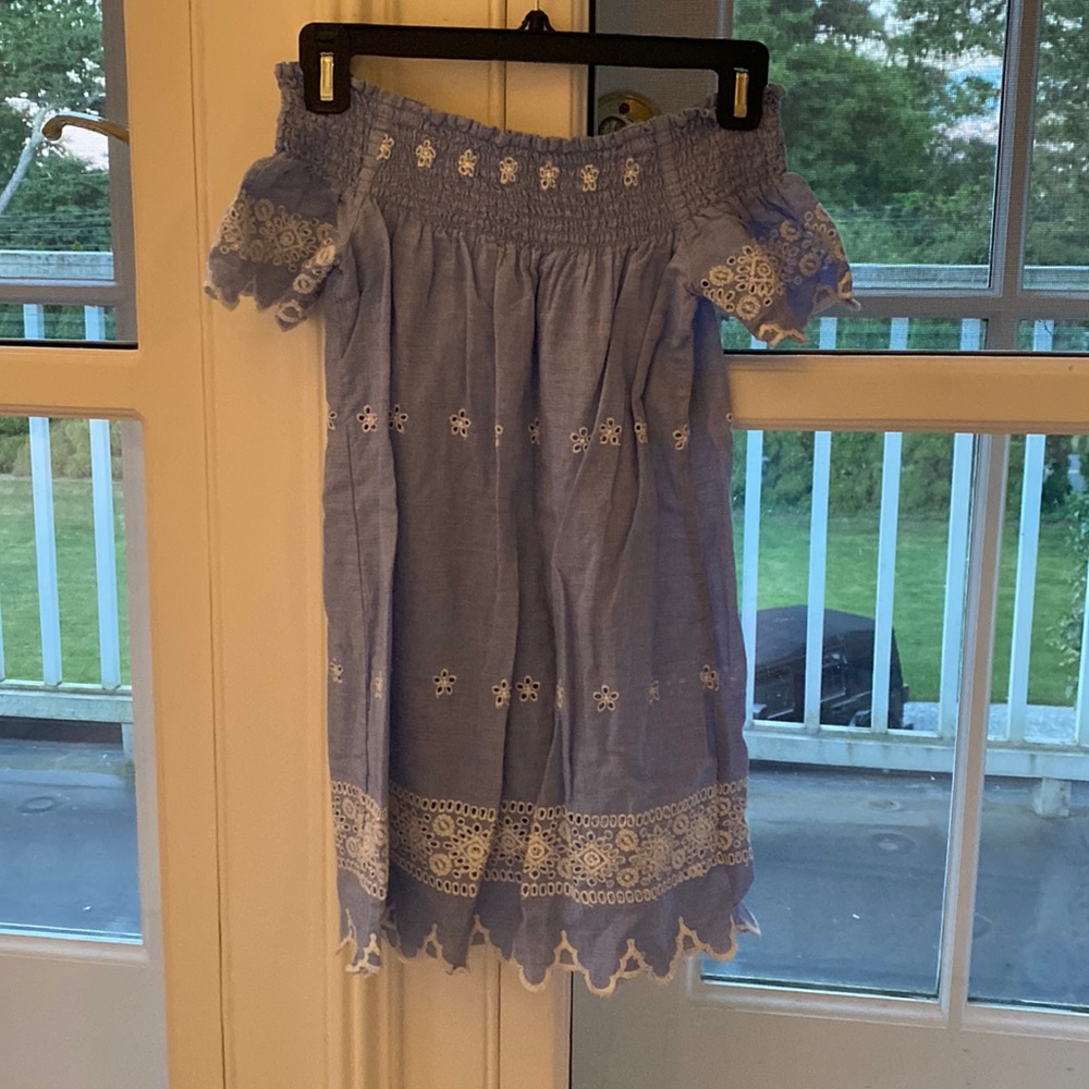 Girls dress